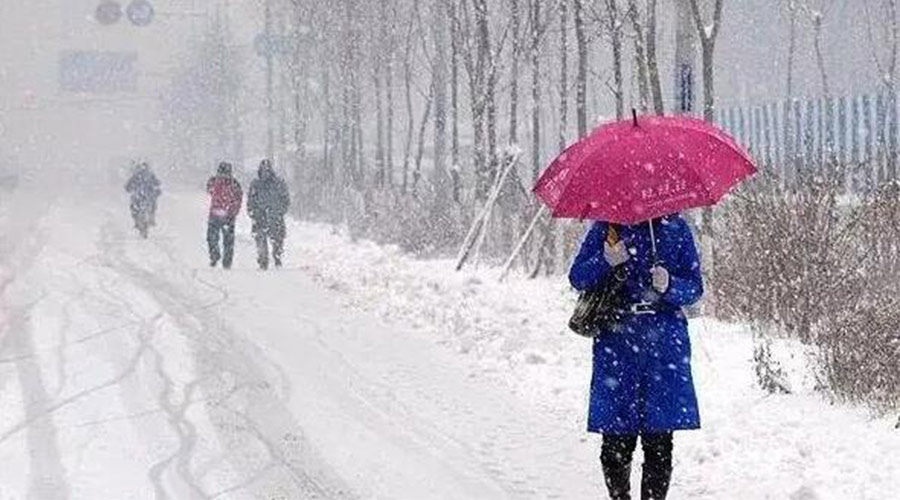 北方雨雪天上線！雨雪天使用衣物烘干機(jī)烘衣的好處