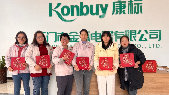 婦女節(jié)，溫暖每一顆心